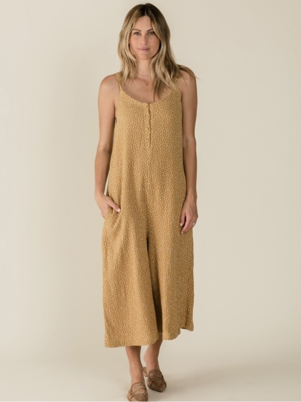 Rylee + Cru Bridgette Jumpsuit in Saffron Yellow Seeds Sz M